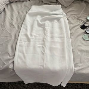 Zara white midi skirt, xs, Used like 2 times,